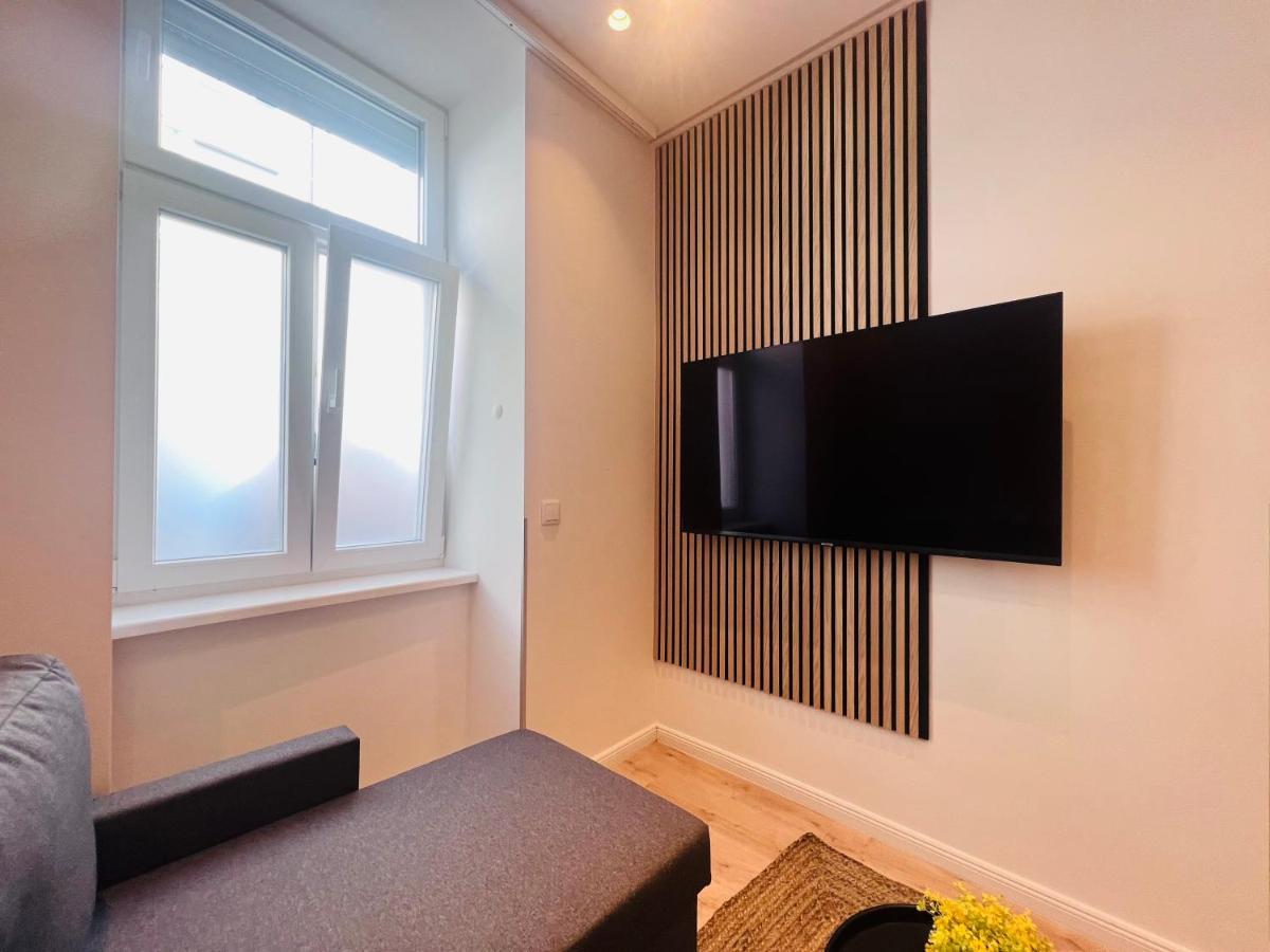 וינה Zeus Design Apartment Schlosspark Schoenbrunn מראה חיצוני תמונה