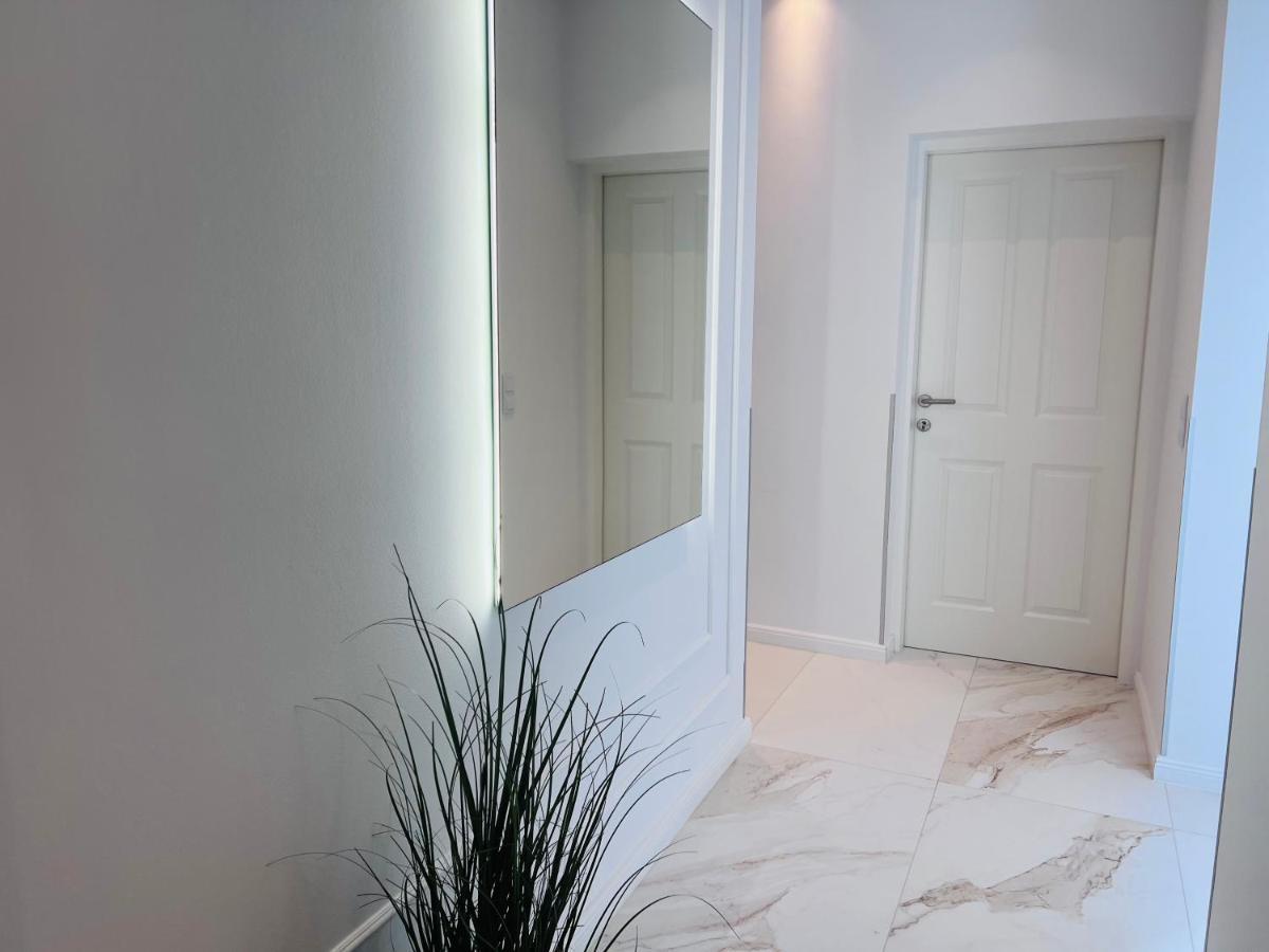 וינה Zeus Design Apartment Schlosspark Schoenbrunn מראה חיצוני תמונה