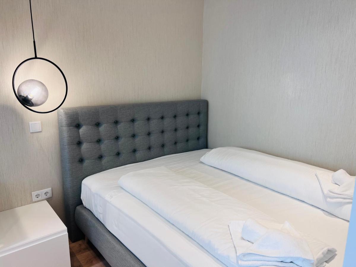 וינה Zeus Design Apartment Schlosspark Schoenbrunn מראה חיצוני תמונה